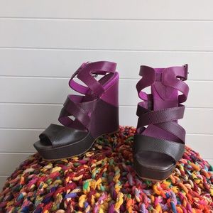 Juicy Couture New in Box Deadstock Tri Color Wedges Dark Lizard Marte Snakeskin